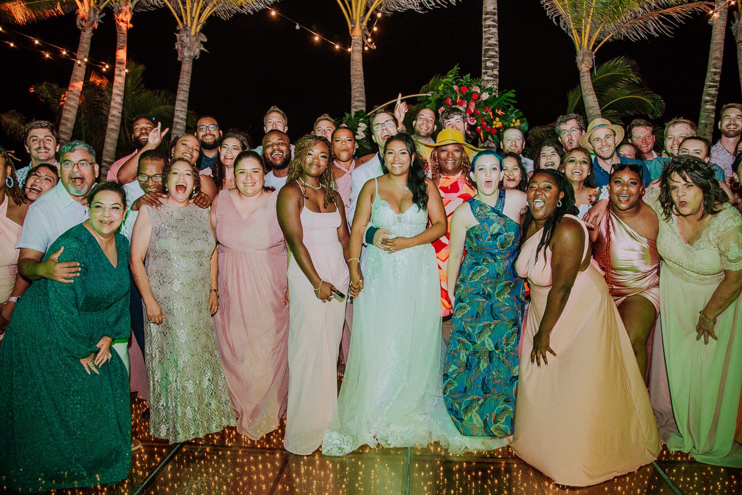 Fotografía de boda en Cancun por fotógrafo de bodas destino en México